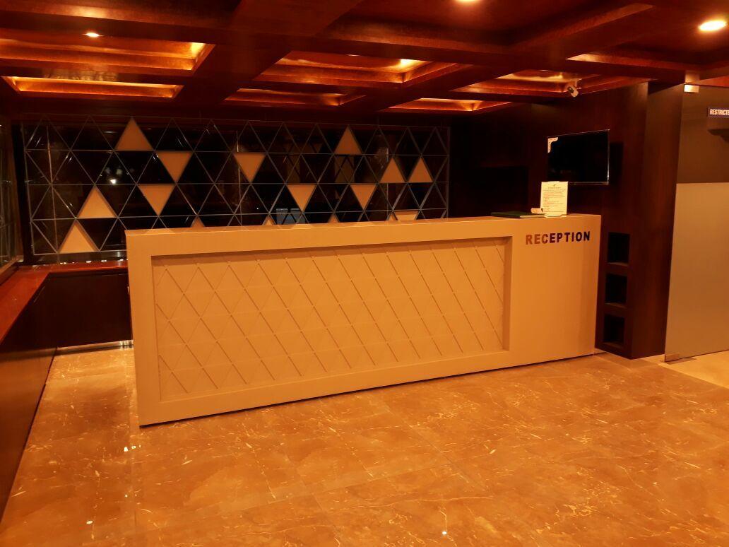 Hotel Comfort Bharuch Экстерьер фото