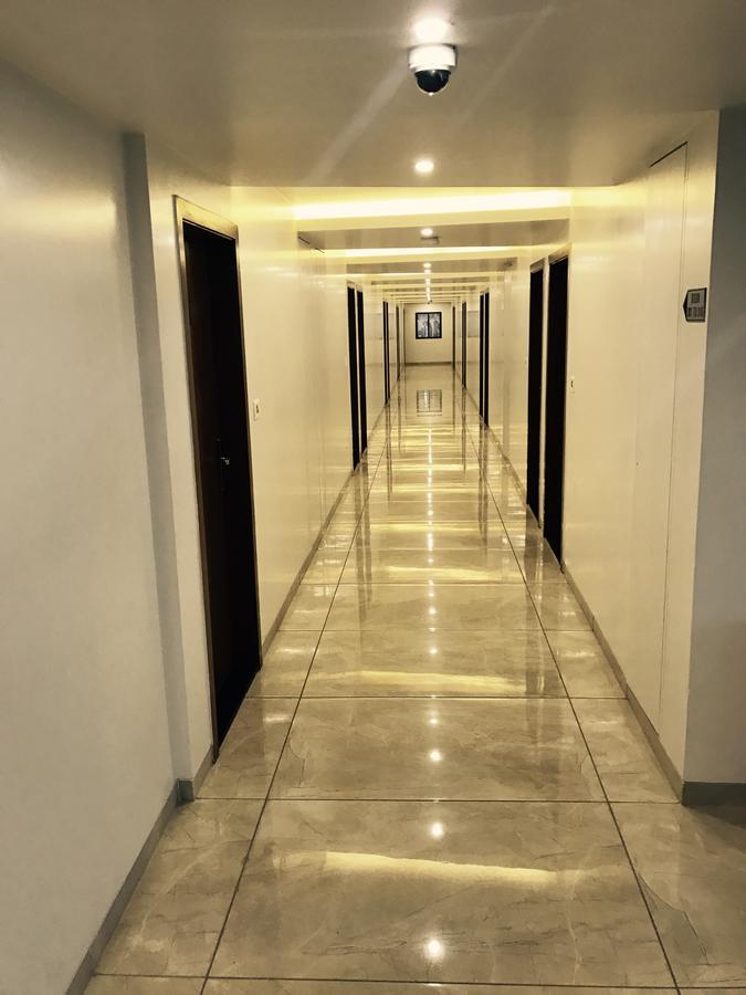 Hotel Comfort Bharuch Экстерьер фото